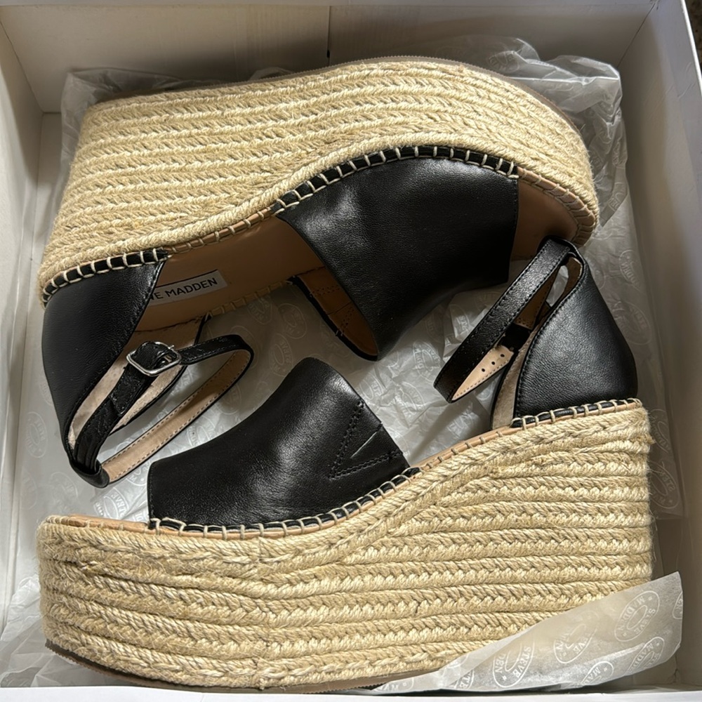 Steve Madden wedges